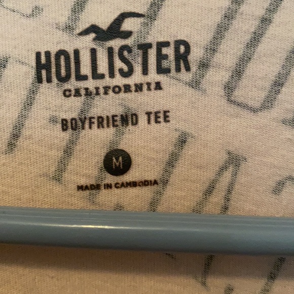 Hollister crop top - Picture 2 of 2